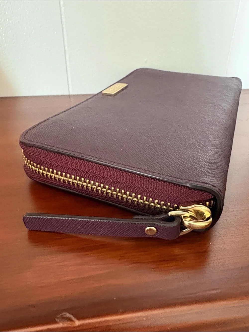 Kate Spade NY Laurel Way Neda Saffiano Burgundy Leather Zip Continental Wallet